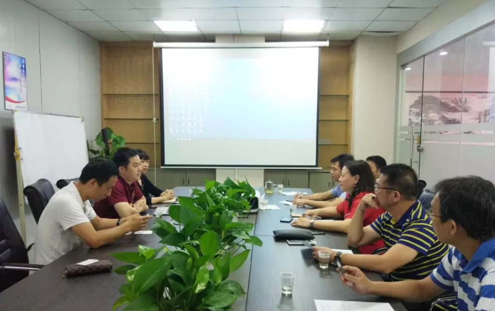 深圳分公司陪同政府園區(qū)對接考察智能電子制造投資選址項目方，加快推進項目落地，提升招商引資實效！