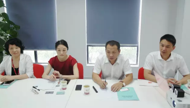 舉行航空產(chǎn)業(yè)全國布點投資選址項目的政府對接會,參會政府邀請項目方實地考察推進(jìn)合作 舉行航空產(chǎn)業(yè)全國布點投資選址項目的政府對接會,參會政府邀請項目方實地考察推進(jìn)合作