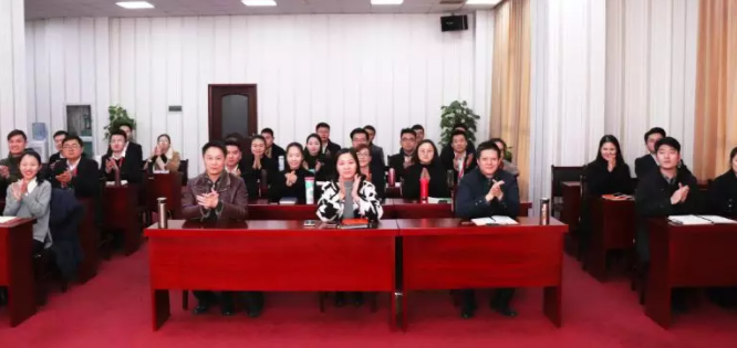 【評估會】東方龍商務舉行項目評估會,25個優(yōu)質(zhì)項目經(jīng)評估可對接政府園區(qū),6個全國布點項目涵蓋戰(zhàn)略新興產(chǎn)業(yè) 【評估會】東方龍商務舉行項目評估會,25個優(yōu)質(zhì)項目經(jīng)評估可對接政府園區(qū),6個全國布點項目涵蓋戰(zhàn)略新興產(chǎn)業(yè)