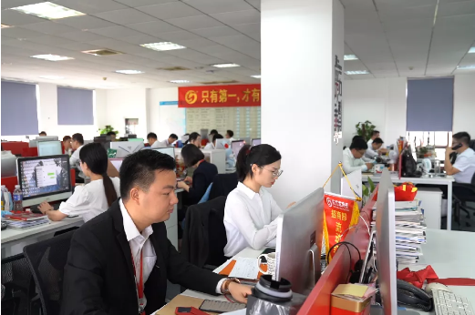 【政府領(lǐng)導(dǎo)走進(jìn)東方龍商務(wù)】蓄勢待發(fā),全面打響!集團(tuán)提前拉開進(jìn)博會服務(wù)序幕 【政府領(lǐng)導(dǎo)走進(jìn)東方龍商務(wù)】蓄勢待發(fā),全面打響!集團(tuán)提前拉開進(jìn)博會服務(wù)序幕