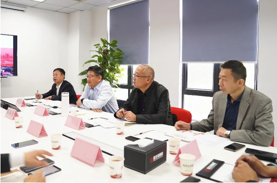 堅持以項目落地為出發(fā)點與落腳點,建立切實可行的委托招商行業(yè)標準 堅持以項目落地為出發(fā)點與落腳點,建立切實可行的委托招商行業(yè)標準