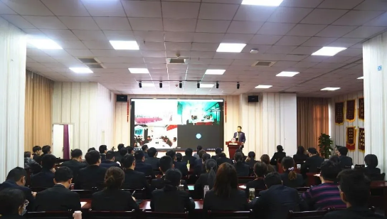 堅決落實“沖刺月”投資選址項目開發(fā)工作!十二月上旬,41個高質(zhì)量項目通過評估 堅決落實“沖刺月”投資選址項目開發(fā)工作!十二月上旬,41個高質(zhì)量項目通過評估