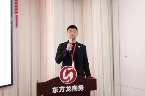  1月上旬，集團(tuán)舉行2021年首場投資選址項(xiàng)目評估會(huì)，成功通過34個(gè)高質(zhì)量項(xiàng)目