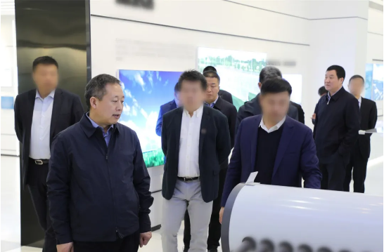 全速推進投資選址項目早落地、早投產！黑龍江某地方政府實地考察清潔能源設備制造企業