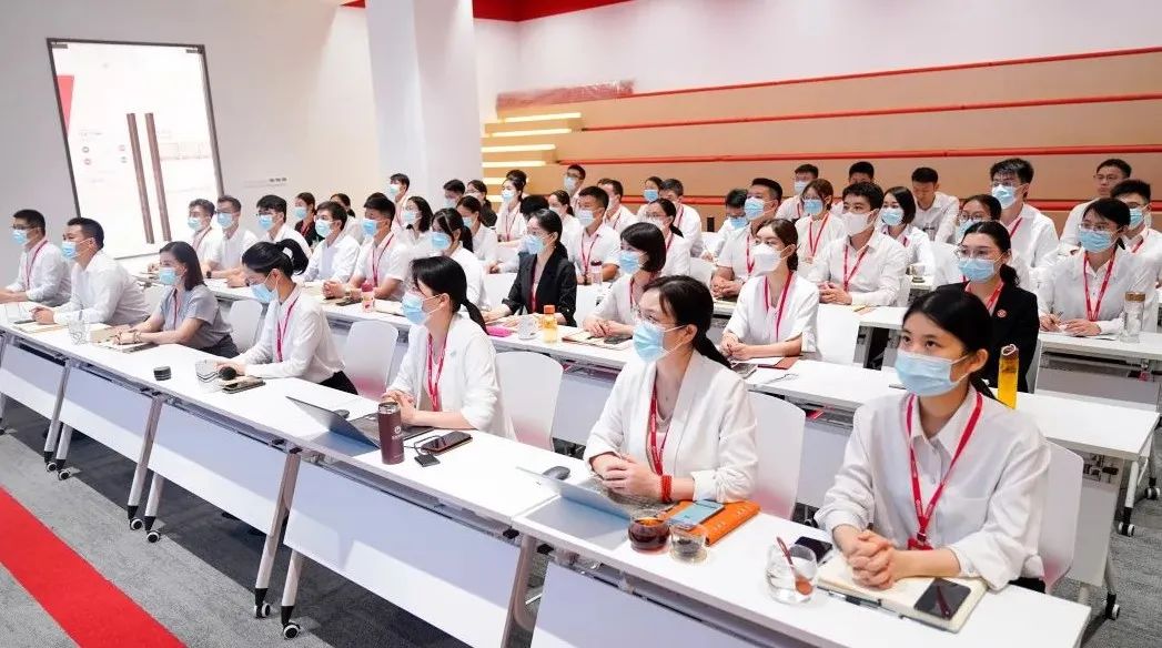 天氣炙熱，招商火熱，開發(fā)熱情勢不可擋！7月上旬，集團成功通過27個優(yōu)質(zhì)投資選址項目