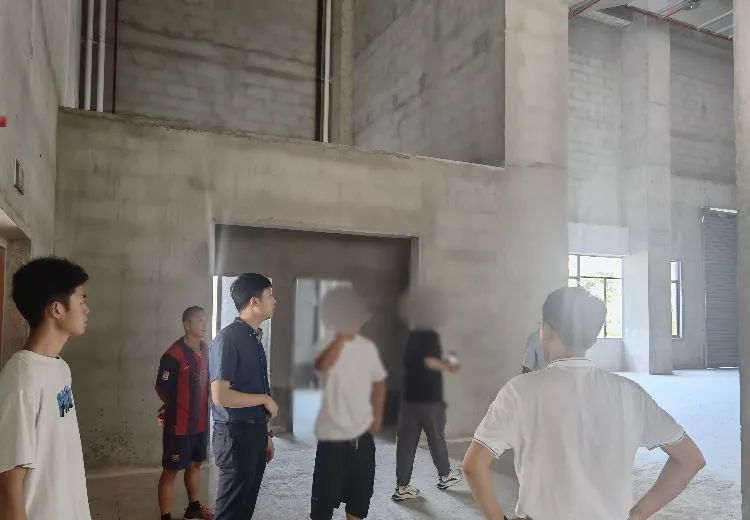 專精特新、小巨人企業！老牌精密零部件生產擴建投資選址項目方實地考察江蘇某地方政府