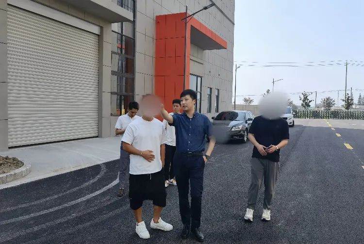 專精特新、小巨人企業！老牌精密零部件生產擴建投資選址項目方實地考察江蘇某地方政府