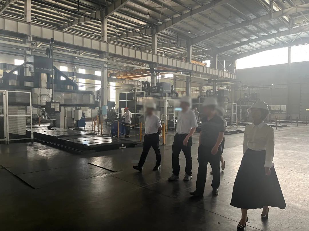 A股全資控股企業(yè)，細分行業(yè)領軍企業(yè)！高端精密設備擴建投資選址項目方反向考察湖南某地方政府