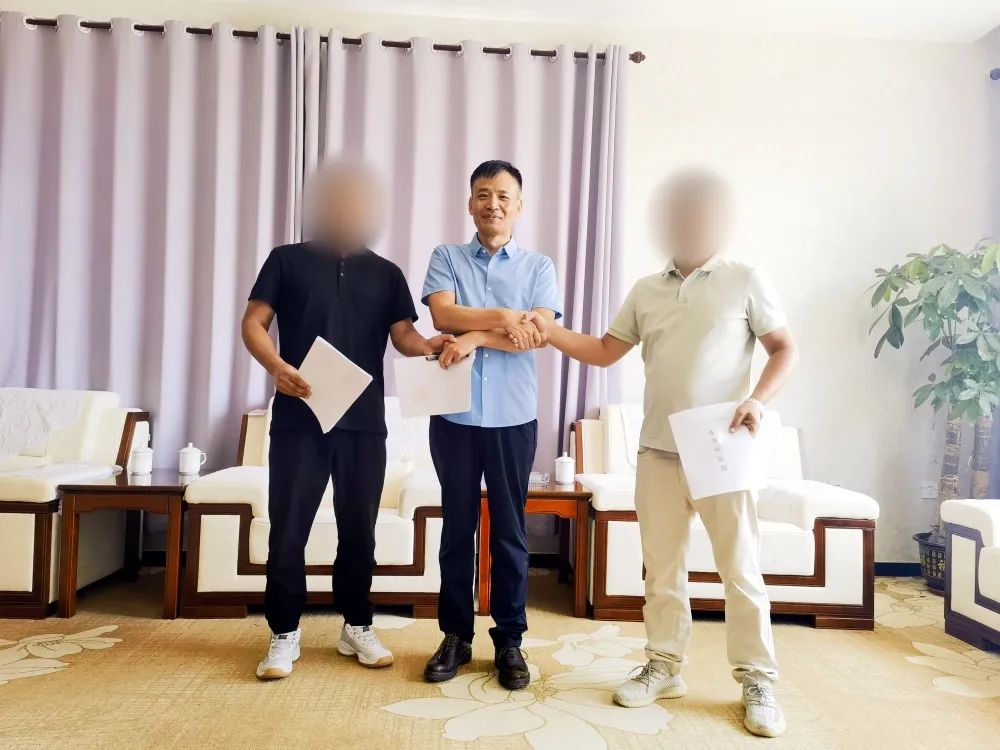 歷時2個月！金屬建筑板材生產(chǎn)擴建投資選址項目正式落戶河北滄州鹽山縣！