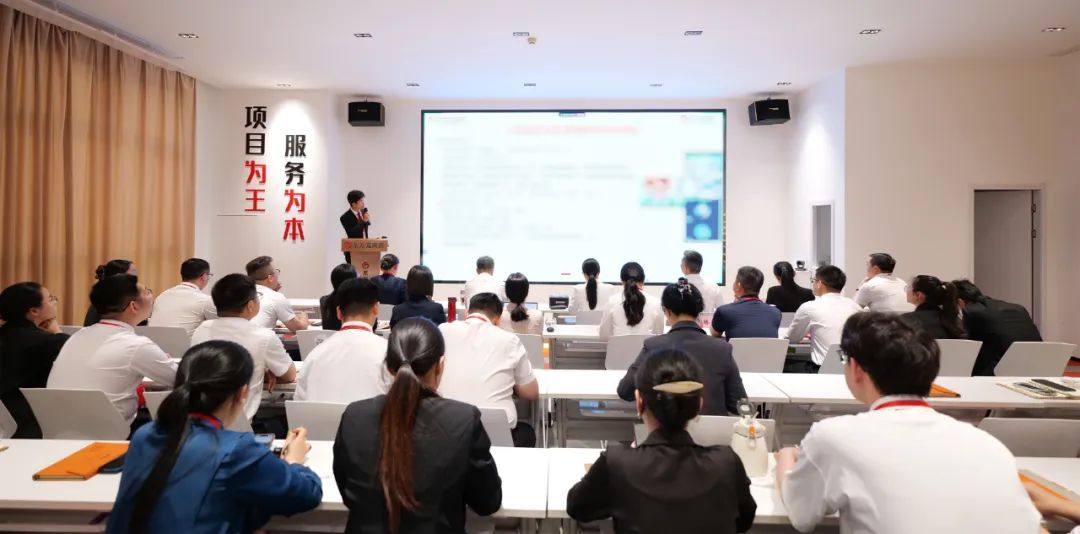 聚集大產(chǎn)業(yè)、大鏈主項(xiàng)目，帶動(dòng)大發(fā)展！5月下旬，集團(tuán)共31個(gè)優(yōu)質(zhì)投資選址項(xiàng)目通過(guò)評(píng)估