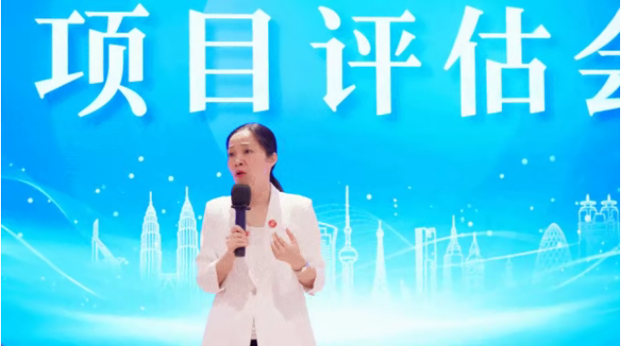 聚集大產(chǎn)業(yè)、大鏈主項(xiàng)目，帶動(dòng)大發(fā)展！5月下旬，集團(tuán)共31個(gè)優(yōu)質(zhì)投資選址項(xiàng)目通過(guò)評(píng)估